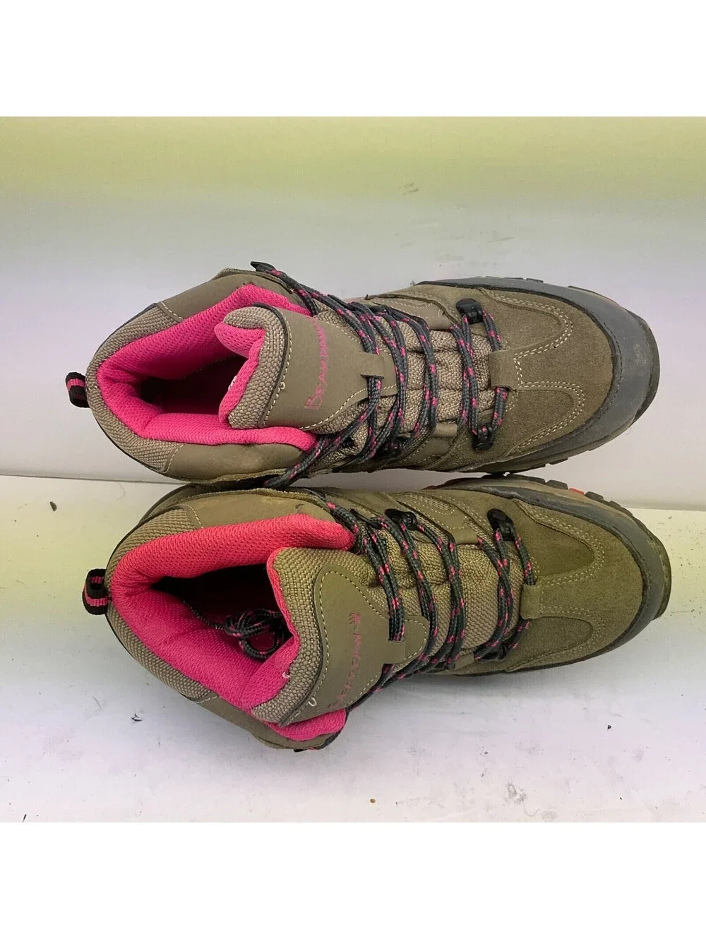 BearPaw used boots